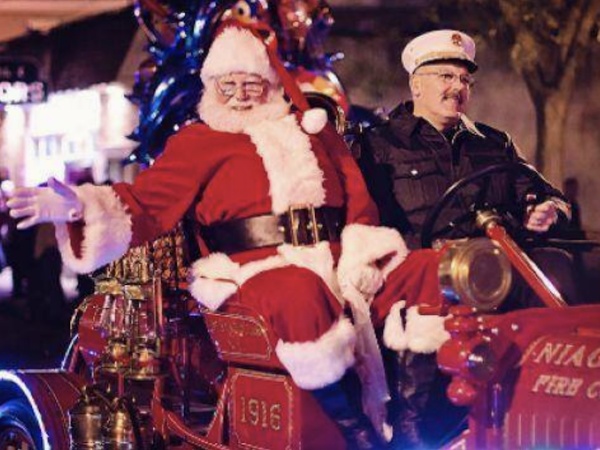 2022 Holiday Parade