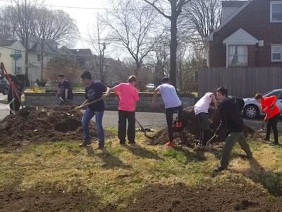 Scouts cleaning up