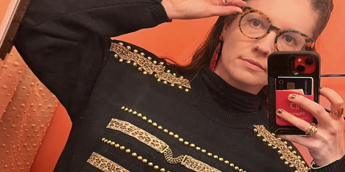 peak-sweater