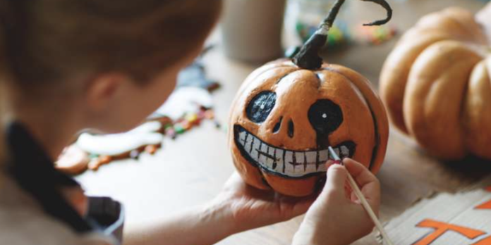 pumpkin-decorating-23