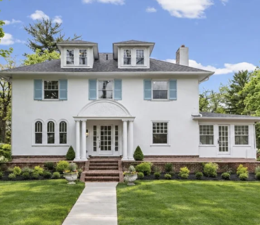 215 Browning Road