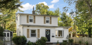 121 East Chestnut